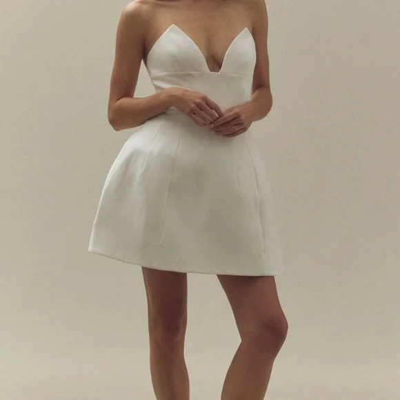 bardot mirian strapless hourglass mini dress Bardot | Dresses | Bardot Miriam Hourglass Mini Dress Us8